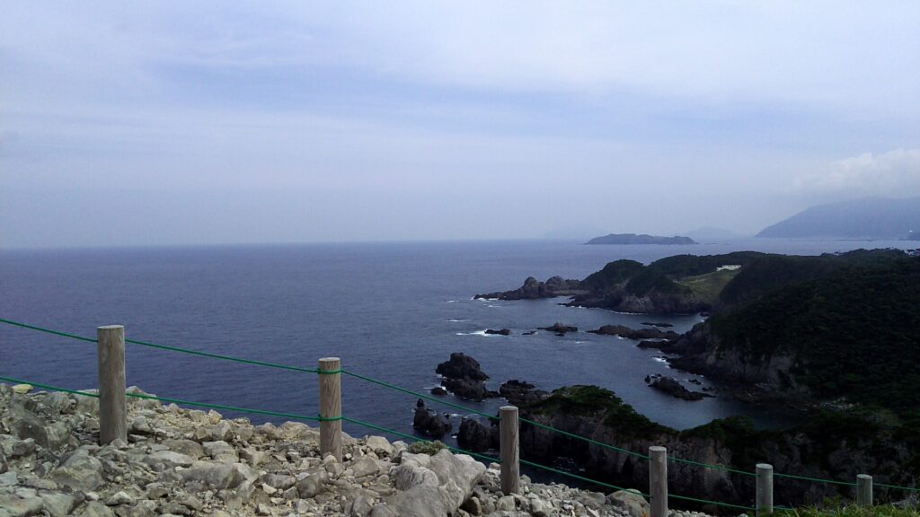 式根島神引展望台から望む絶景